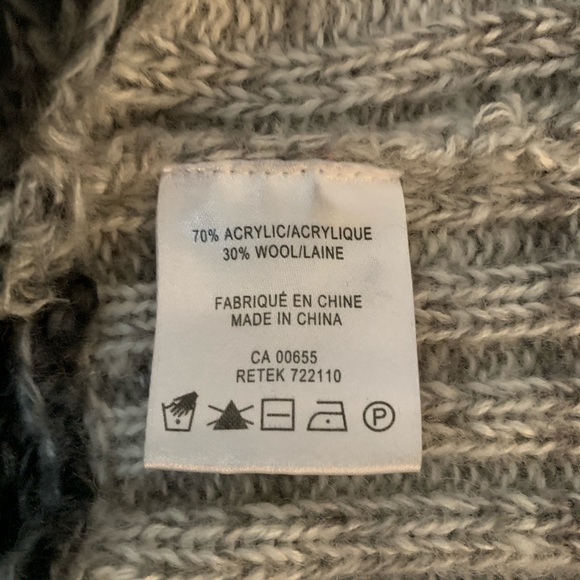 Short sleeve, wool blend, knit, cowl neck sweater - Picture 7 of 7